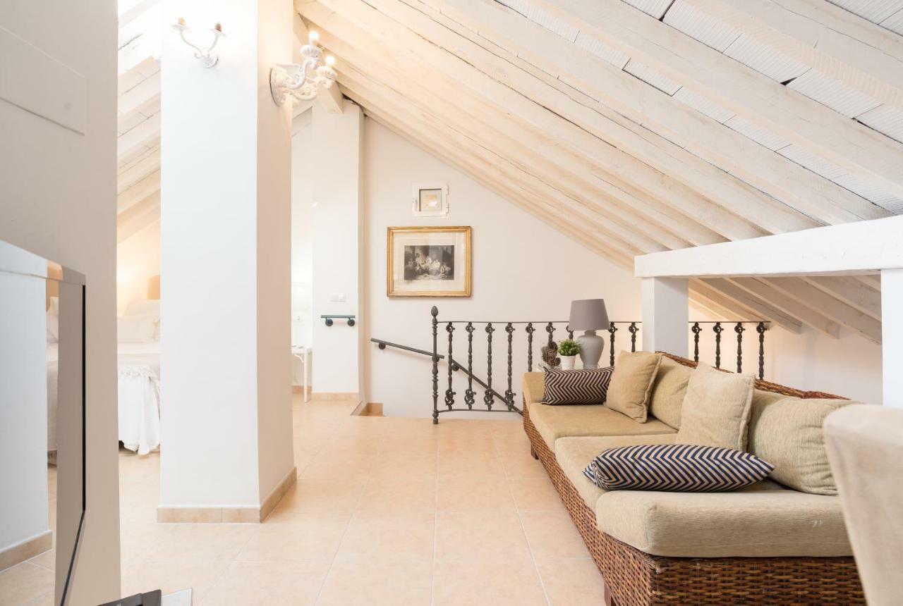 Loft Con Gran Terraza En Primera Linea De Playa 말라가 외부 사진